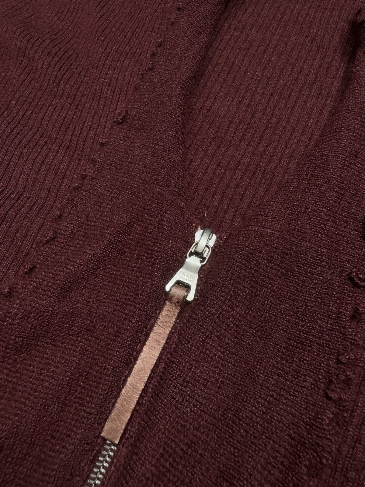 Prada Prada knitwear silk cashmere Burgundy womens 44 L Size US L / EU 52-54 / 3 - 3 Thumbnail