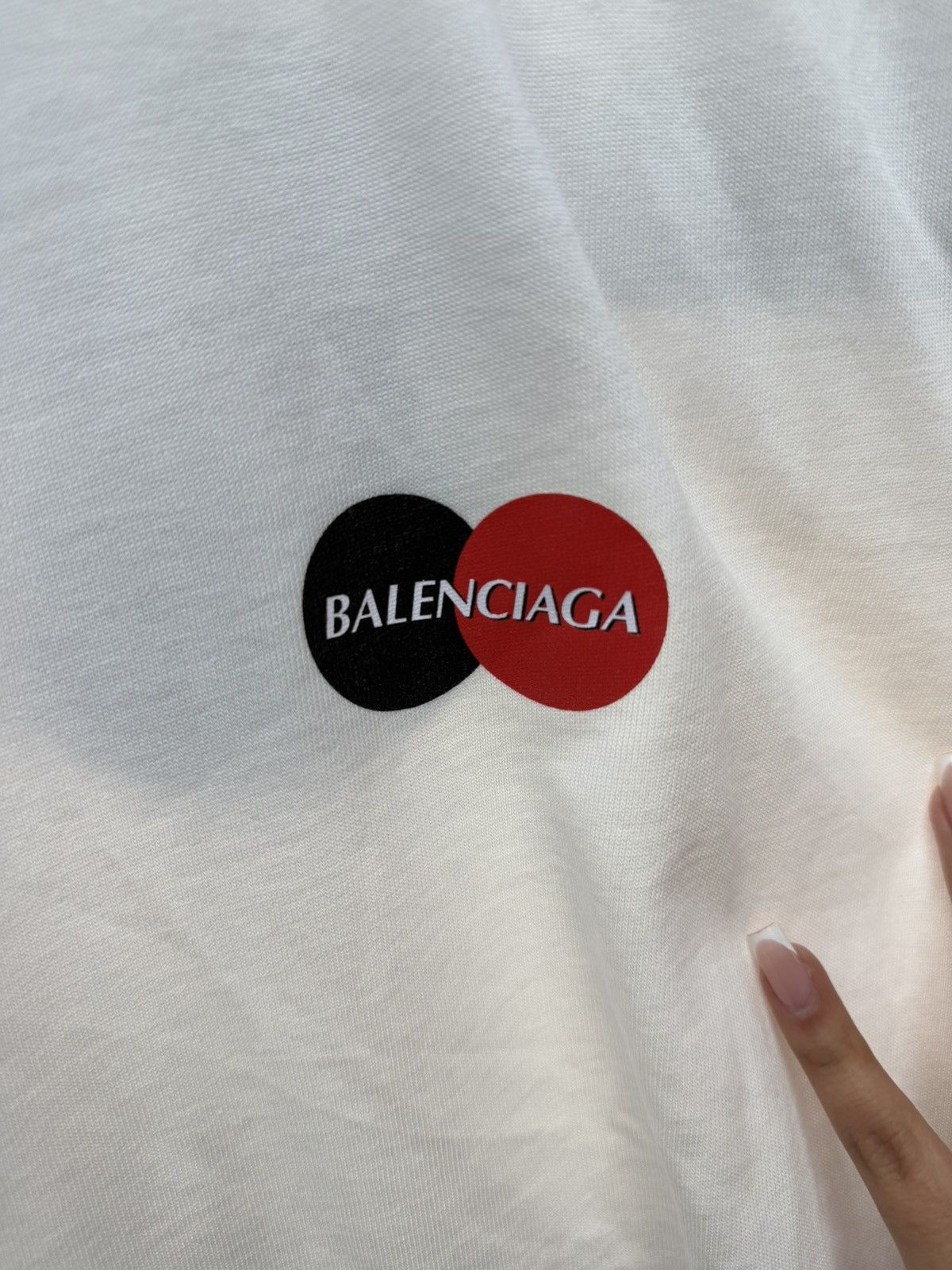 Balenciaga Balenciaga White Mastercard Tee Size S / US 4 / IT 40 - 5 Thumbnail