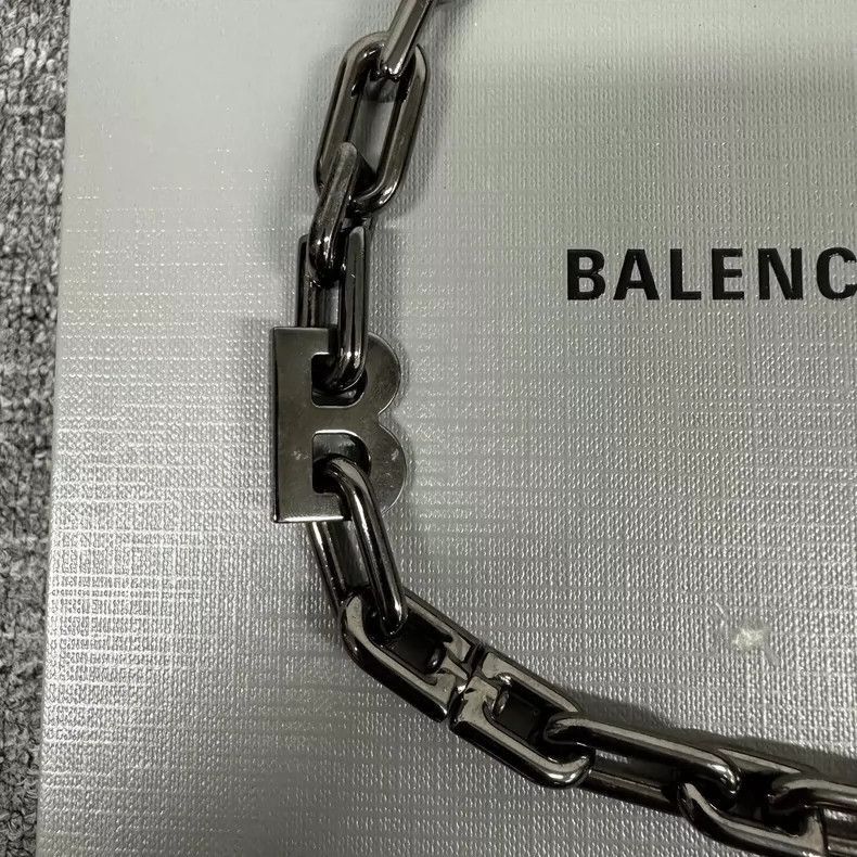 Balenciaga Balenciaga balenciaga b chain necklace in silver -2507 Size ONE SIZE - 3 Thumbnail