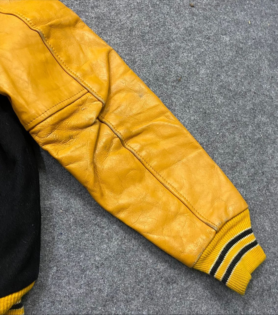 Holloway Rare Vintage 80s Holloway Andrew Varsity Jacket Size US L / EU 52-54 / 3 - 13 Thumbnail
