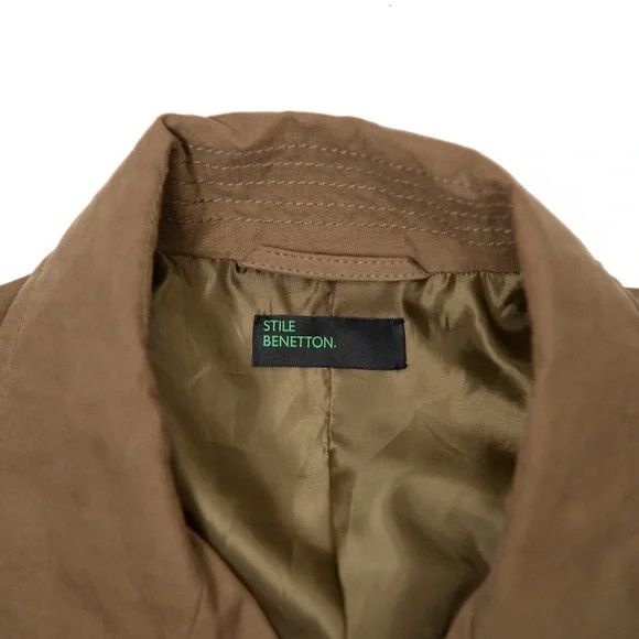 Benetton Trench Coat Women's. Raincoat.
