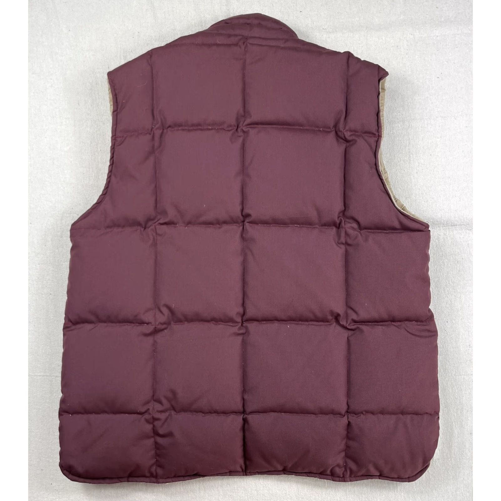 Vintage VINTAGE St Johns Bay XL Down Puffer Vest Mens Red Quilted Insulated Zip Snap 90s Size US XL / EU 56 / 4 - 2 Thumbnail