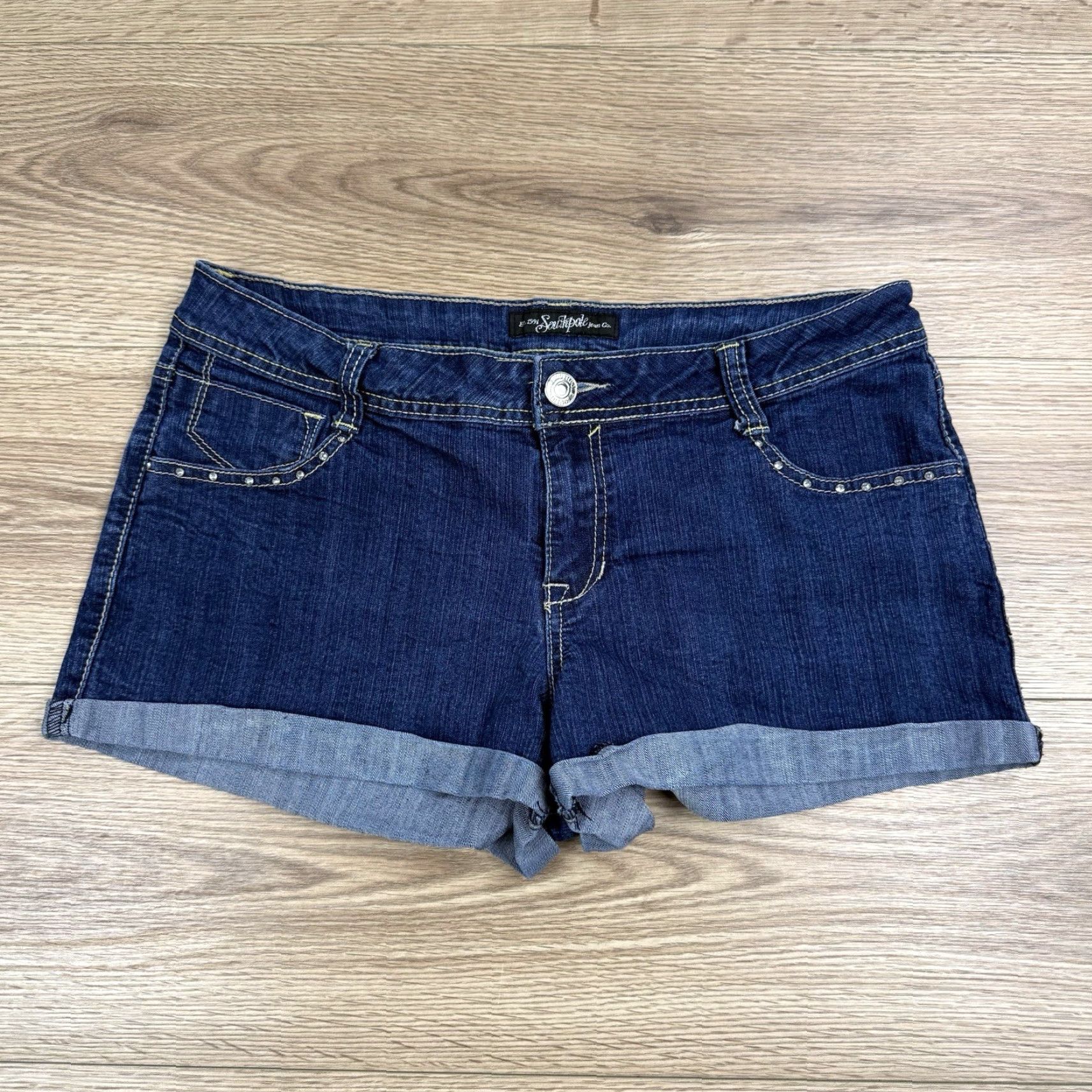 Southpole Southpole Women's Denim Cuffed Short Shorts Rhinestone Embroidered NO TAG Blue 14 Regular Inseam 2 in Low Rise 6.5-8.5 in Jeans Shorts Mens Womens? Size 36" / US 14 / IT 50 - 2 Thumbnail