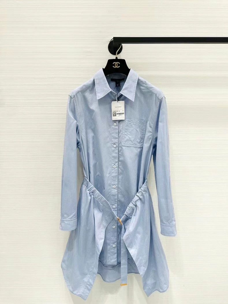 Louis Vuitton Louis Vuitton Dress Size XS / US 0-2 / IT 36-38 - 1 Thumbnail