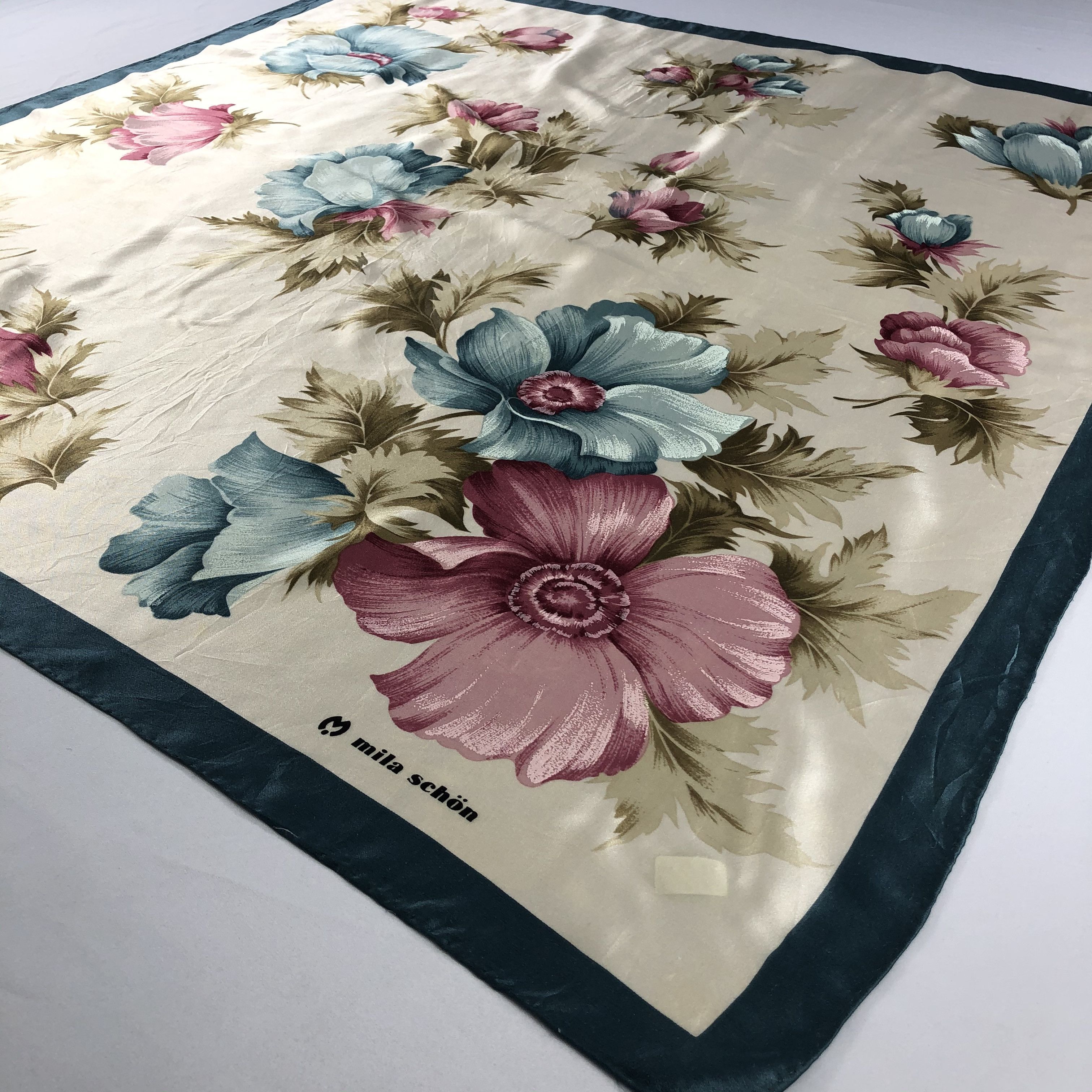 Mila Schon Vintage Mila Schon Silk Scarf Size ONE SIZE - 3 Thumbnail