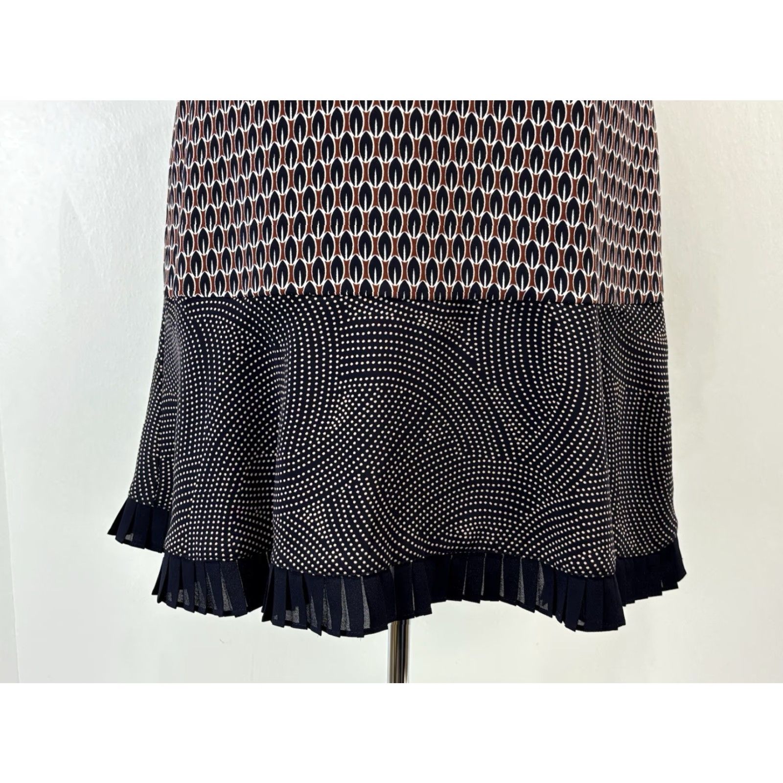 Ann Taylor Ann Taylor Multi Print Dress Sz 2 Women’s Sleeveless Navy White Rust Career Size XS / US 0-2 / IT 36-38 - 7 Thumbnail