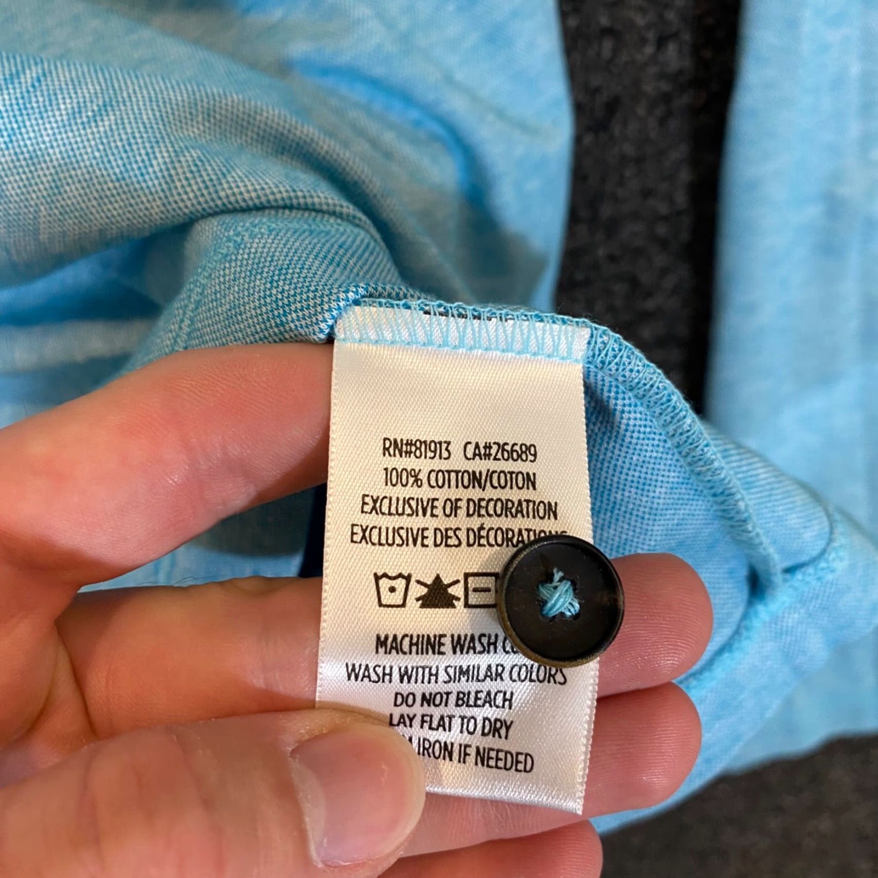 Robert Graham VINTAGE Robert Graham Men’s Sweater XL Blue Pullover Knit Button Long Sleeve Casual Fashion Size US XL / EU 56 / 4 - 7 Thumbnail