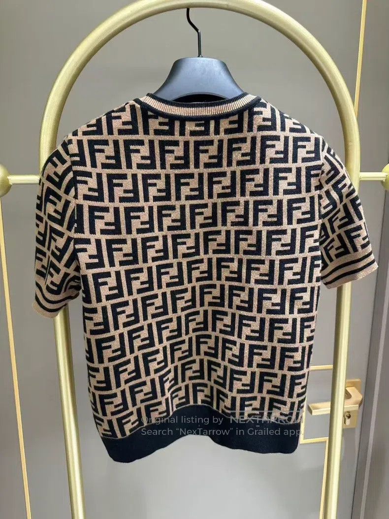 Fendi Fendi Monogrammed short sleeve knit top Size XXS / US 00 / IT 34 - 2 Thumbnail