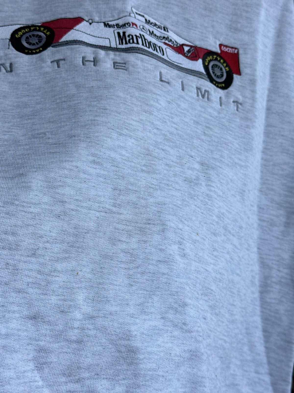 Marlboro 🔥VINTAGE MARLBORO F1 FORMULA CREWNECK🔥 Size US XL / EU 56 / 4 - 9 Thumbnail