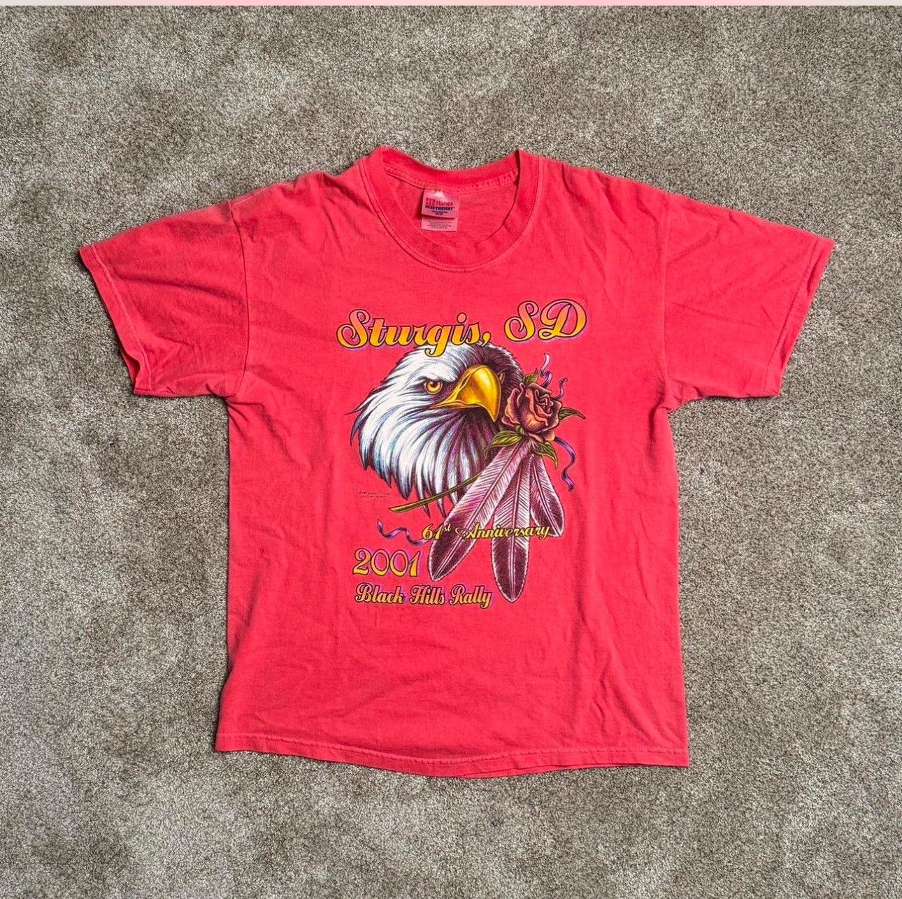 Hanes VINTAGE BLACK HILLS GRAPHIC TEE Size US M / EU 48-50 / 2 - 1 Thumbnail