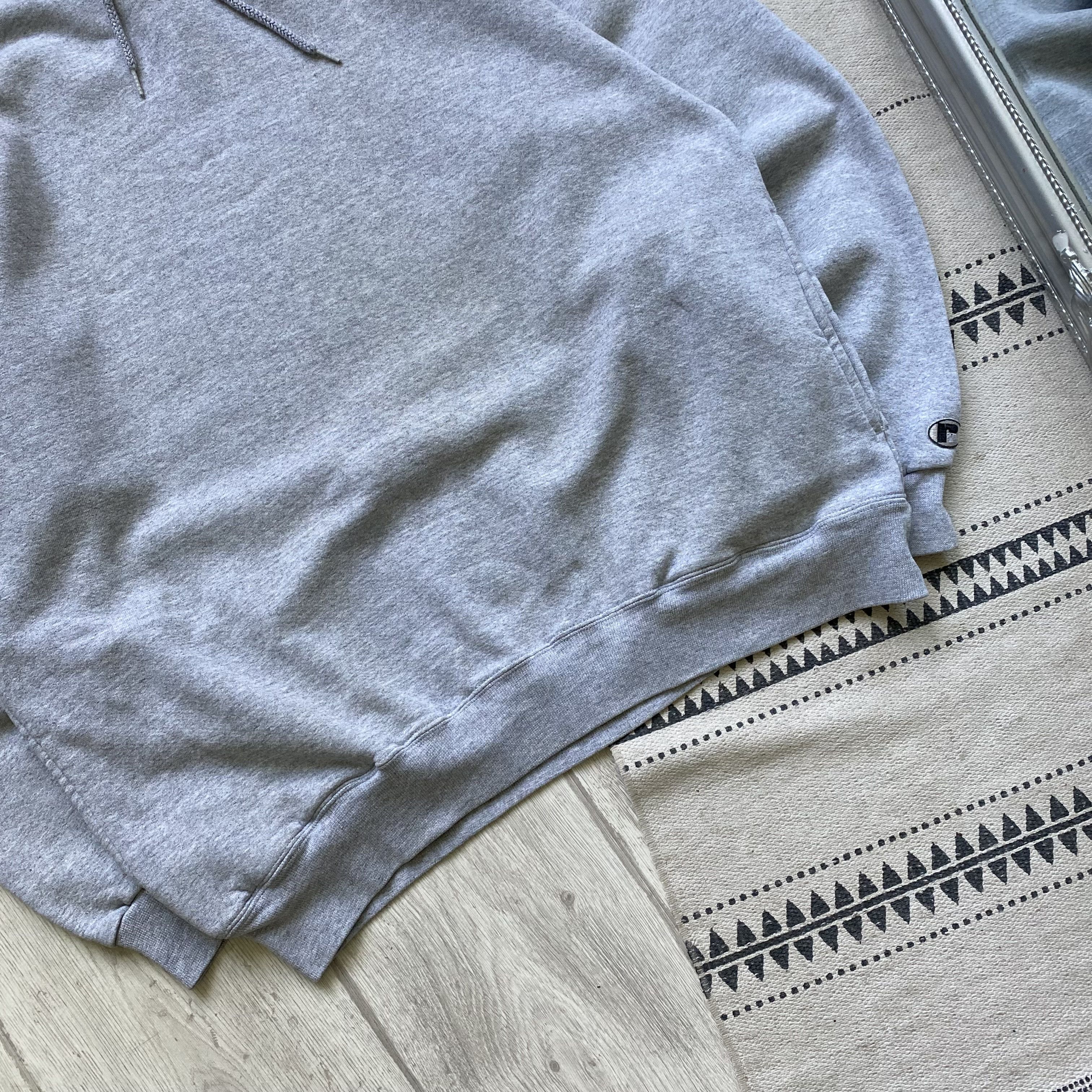 Russell Athletic 🦏Vintage Blank Russell Athletic boxy hoodie Kanye West vibe Size US L / EU 52-54 / 3 - 4 Thumbnail