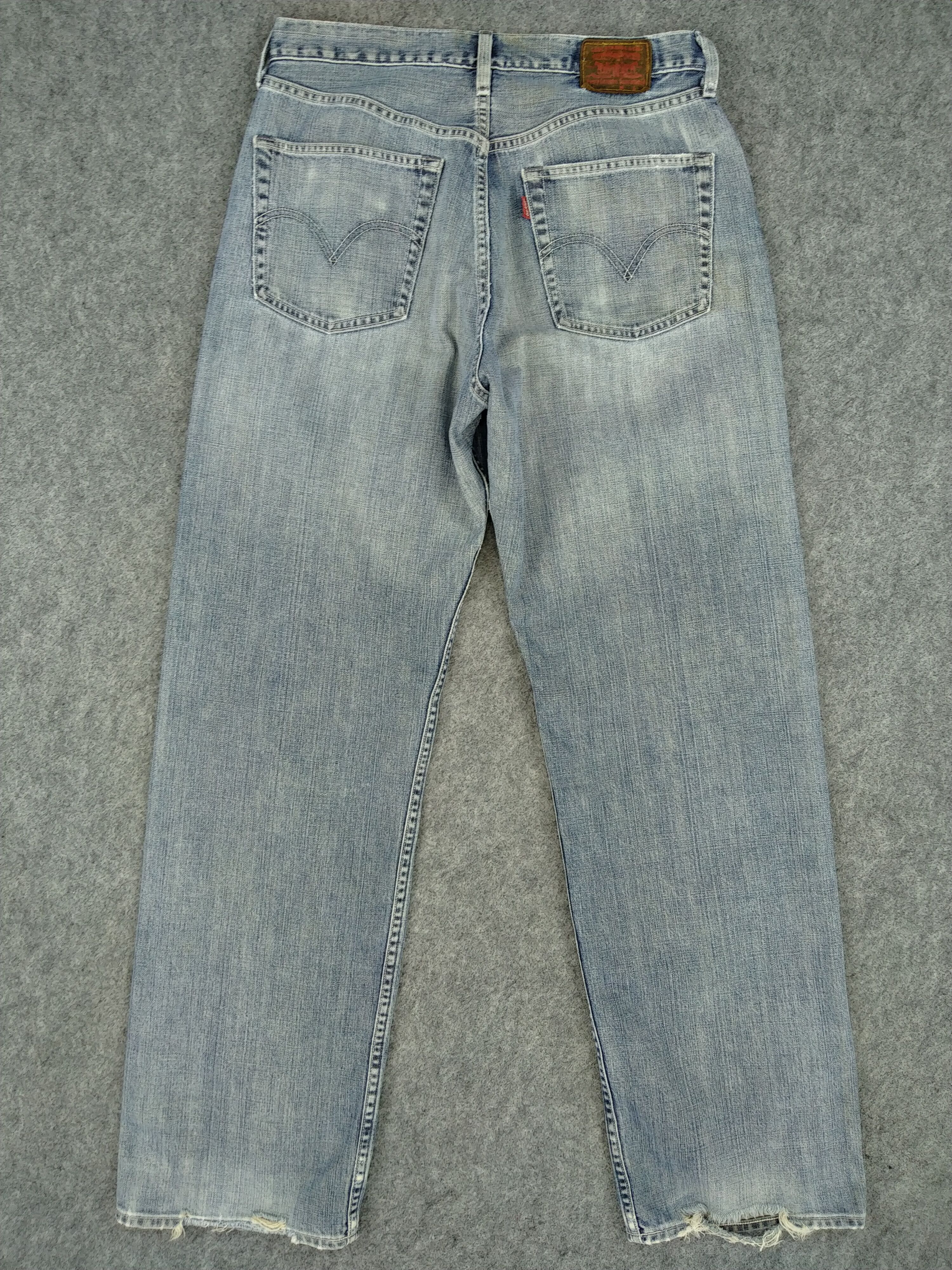 Levi's Faded Blue Vintage Levi's 504 Jeans 31x32.5 Denim -JN1072 Size US 31 - 2 Thumbnail