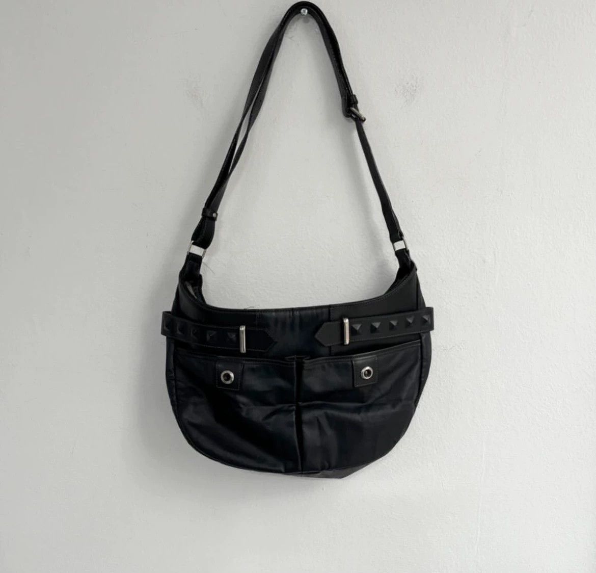 Jean Paul Gaultier Inclined-span rivet leather bag