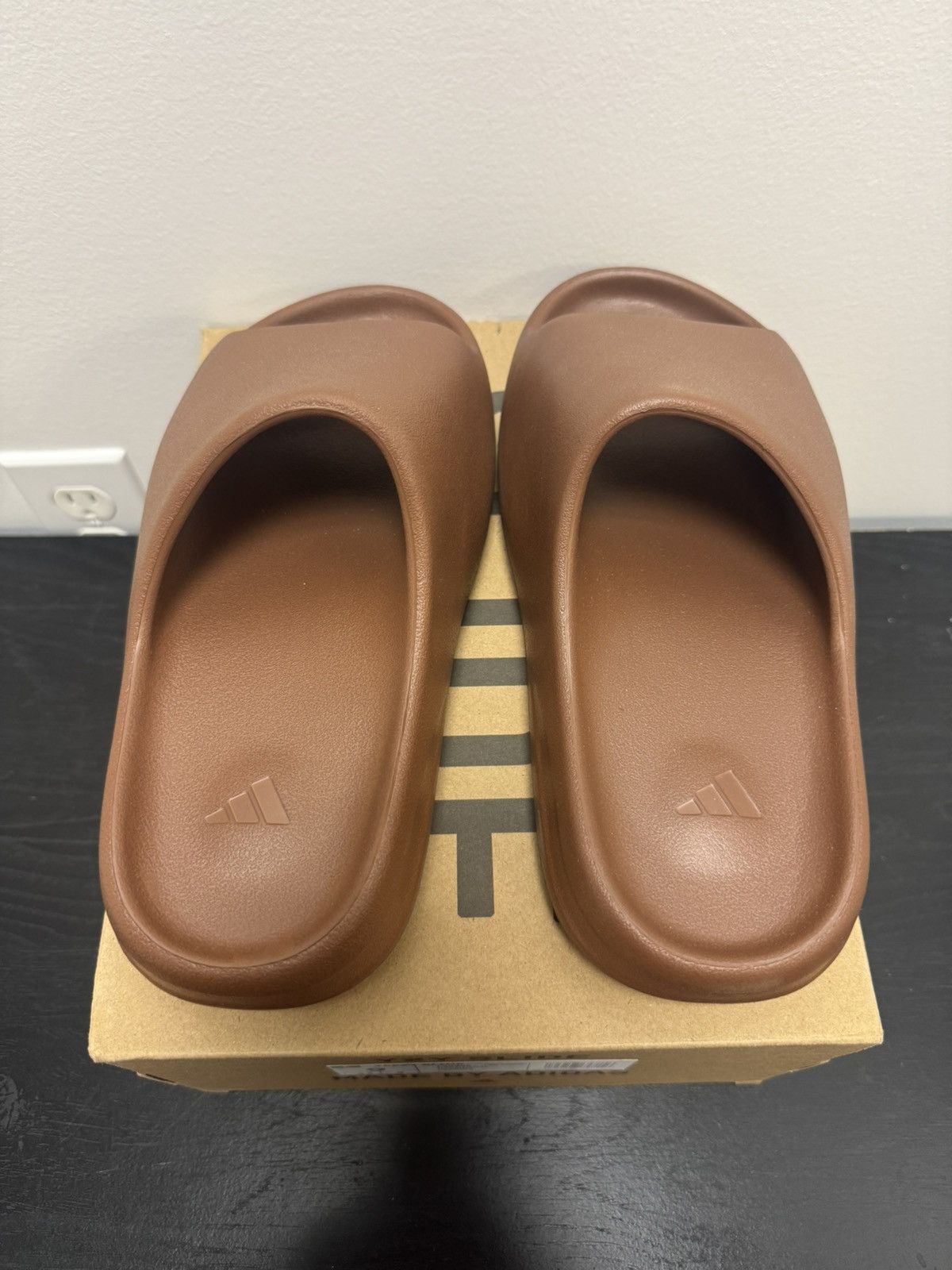 Yeezy Yeezy slide flax Size US 9 / EU 42 - 4 Thumbnail