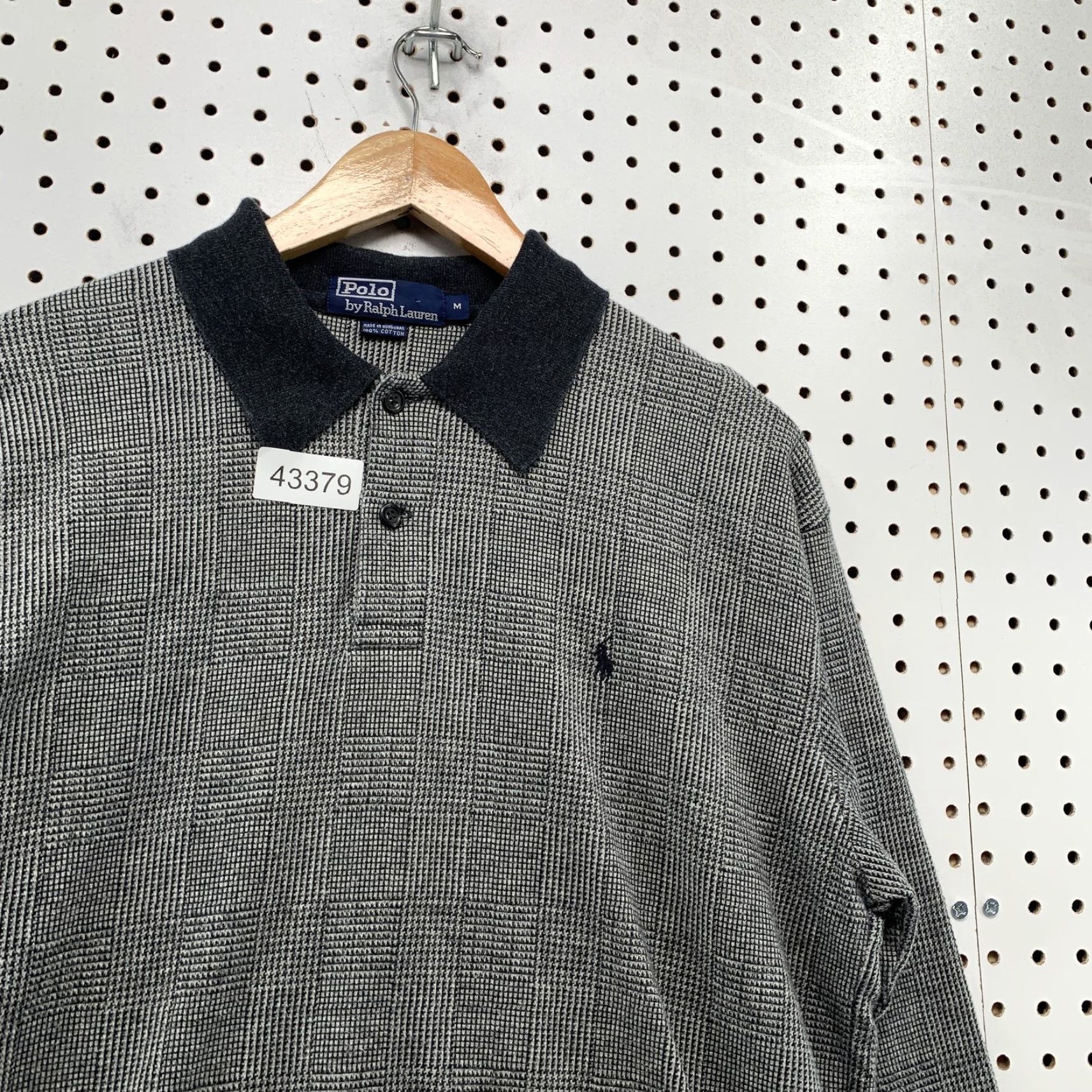 Polo Ralph Lauren Polo Ralph Lauren Polo Shirt Mens M Gray Plaid Knit VINTAGE Logo Casual 90s Mens Size US M / EU 48-50 / 2 - 6 Thumbnail