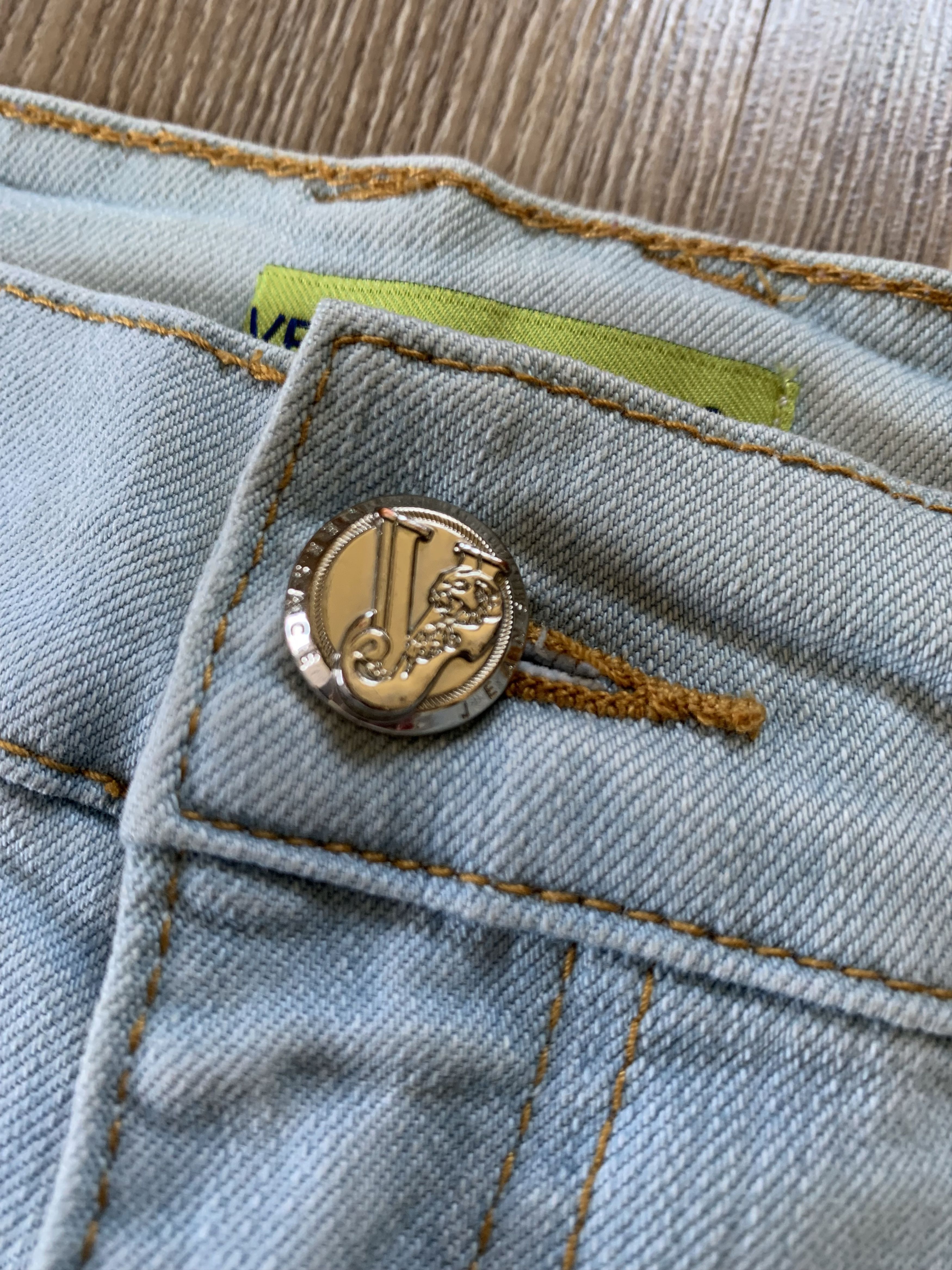 Versace Versace Vintage Light Blue Jeans Size 28" / US 6 / IT 42 - 5 Thumbnail