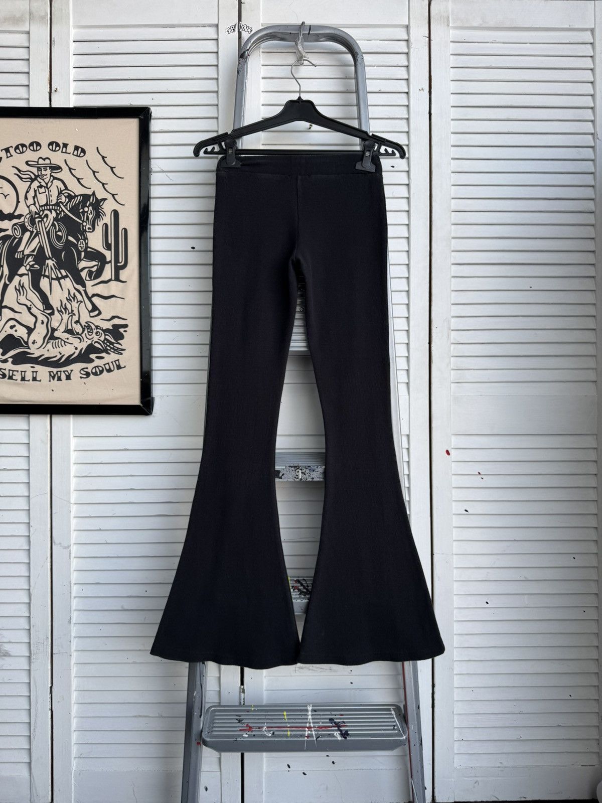 Ellesse Vintage Ellesse Flared Black Rib Pants Size 8 Size 27" / US 4 / IT 40 - 2 Thumbnail