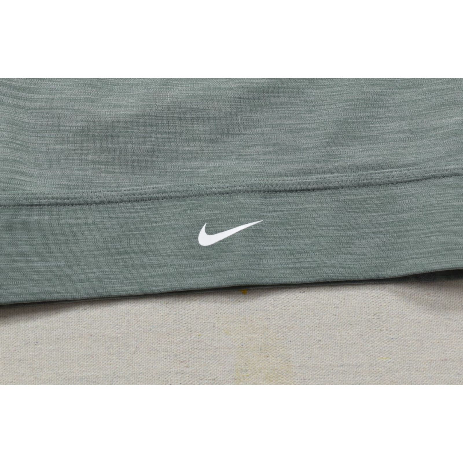 Nike Nike Dri-FIT Women's Small Gray Racerback Sports Bra Activewear Shirt Sleeveless Nike Women Bra Gray Heathered Striped 90s? Size ONE SIZE - 6 Thumbnail