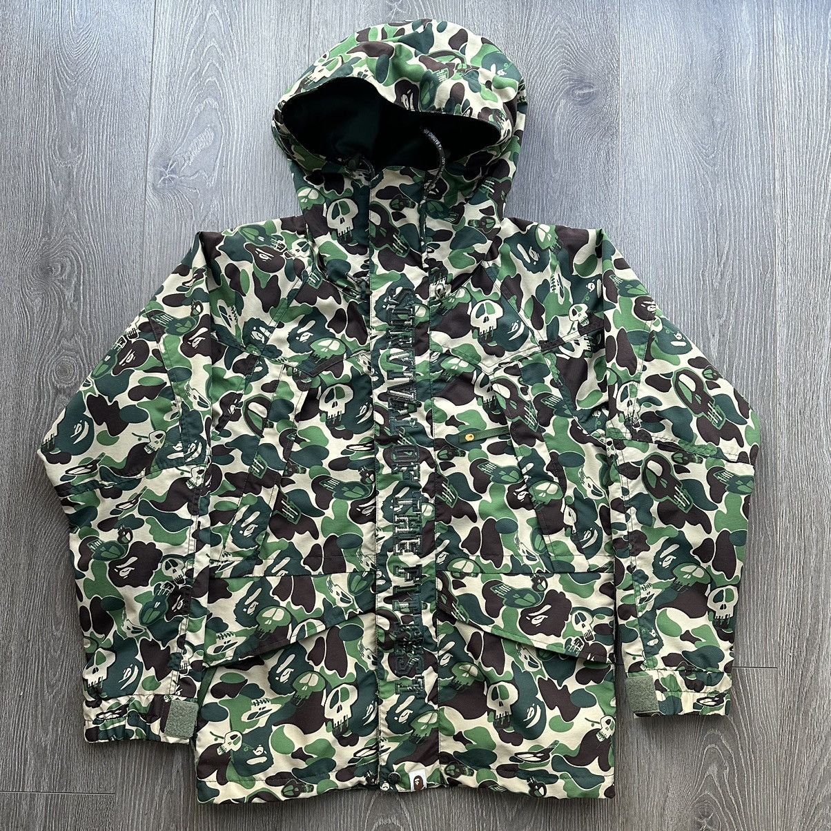 image of Bape x Stussy Skull Camo Snowboard Jacket in Green Camo, Men's (Size Small)