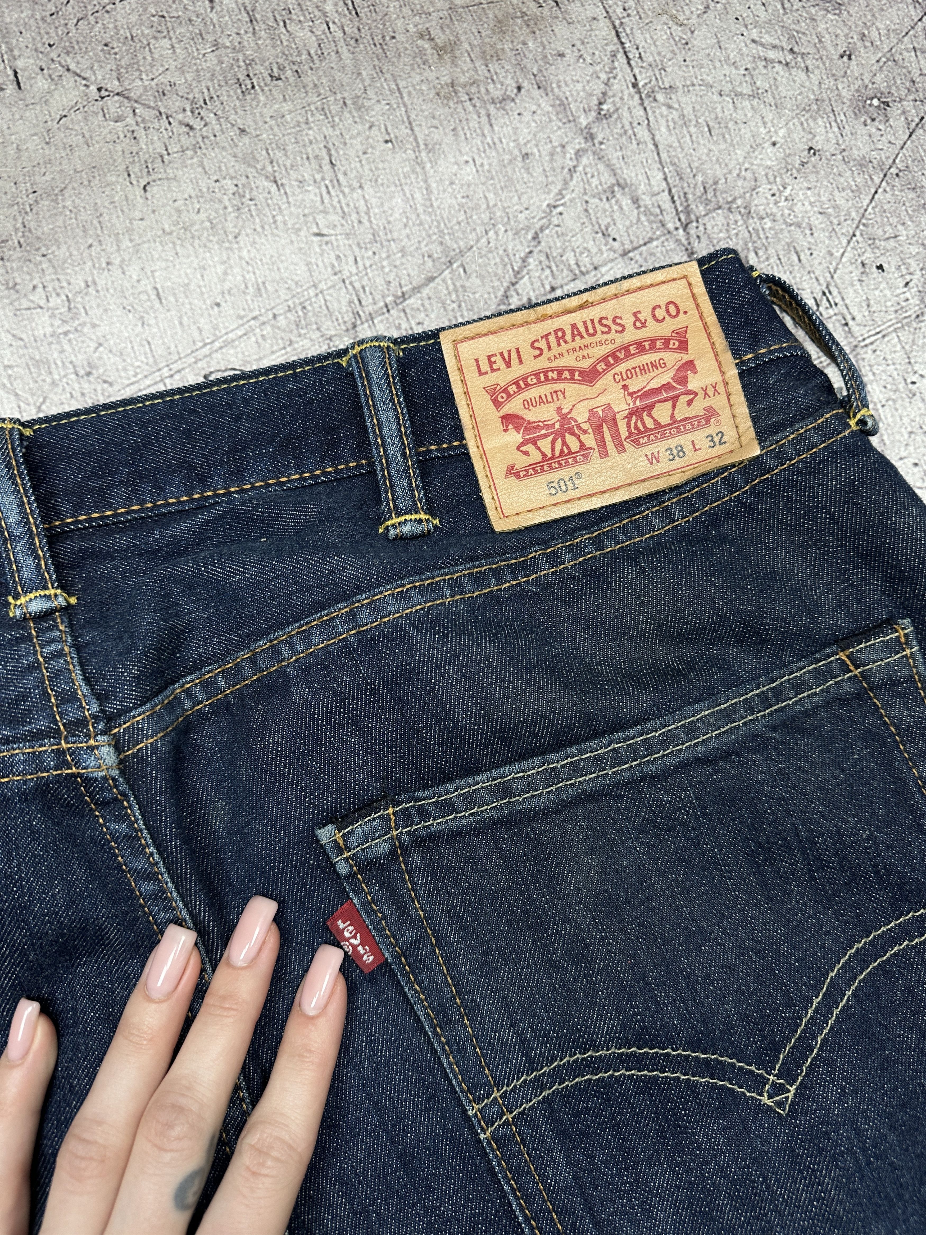 Levi's Levi's 501 Mens Denim Pants Jeans Size 38 x 32 Size US 38 / EU 54 - 3 Thumbnail