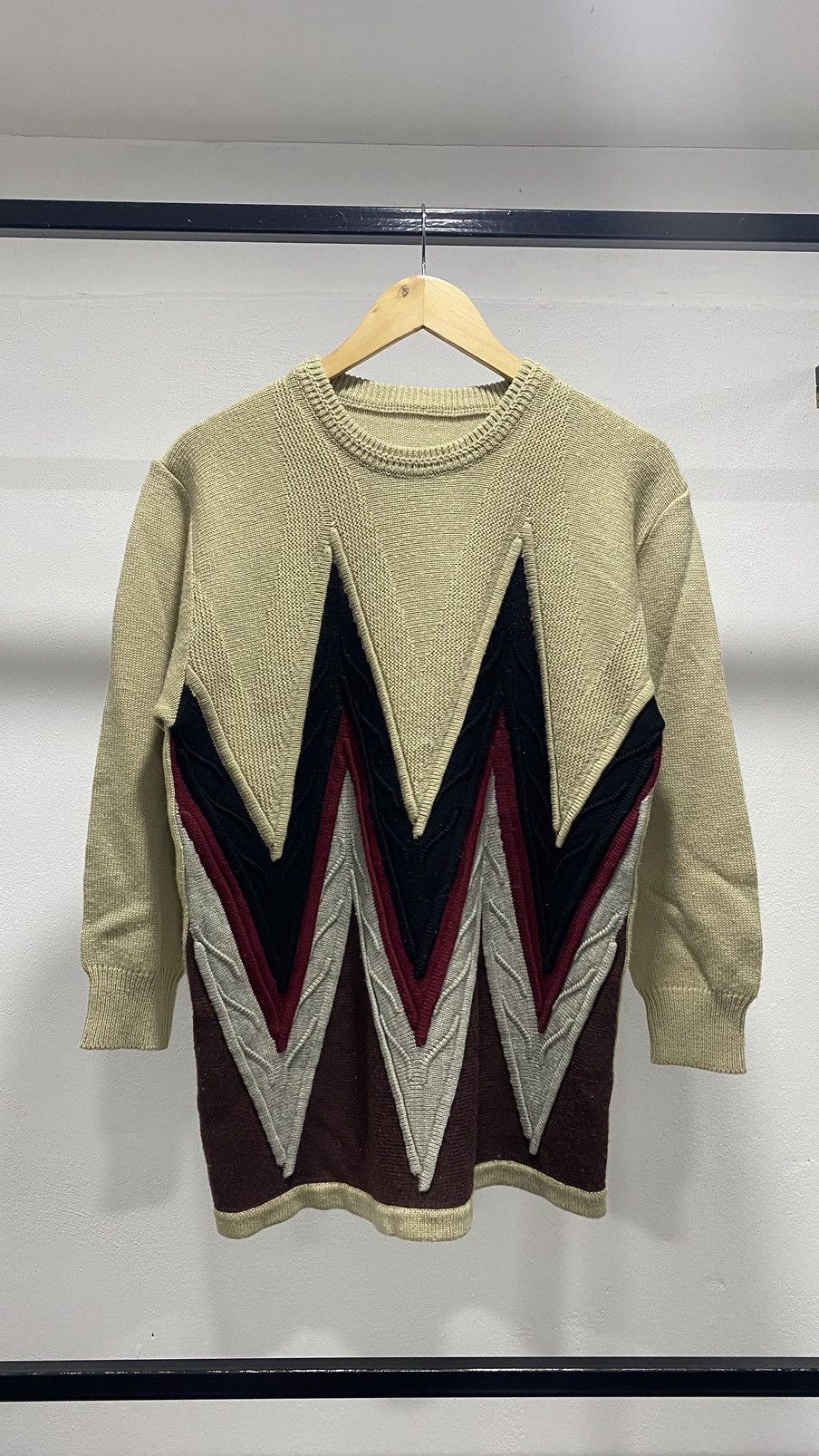 image of Aran Isles Knitwear x Homespun Knitwear Unbrand Flame Knitwear in Beige, Men's (Size Medium)
