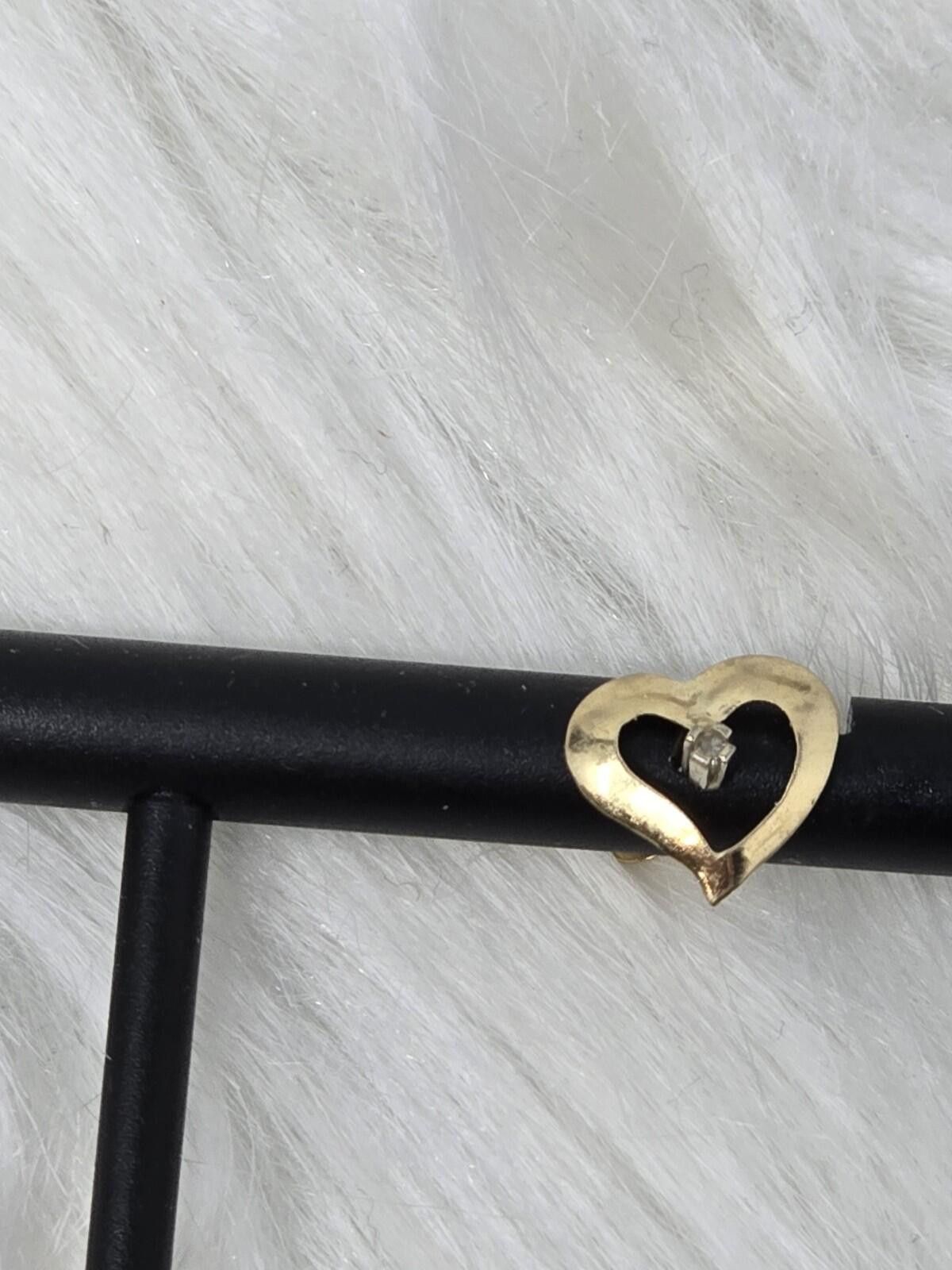 The Unbranded Brand 14k Solid Gold Diamond Heart Stud Earrings Petite Size ONE SIZE - 5 Thumbnail