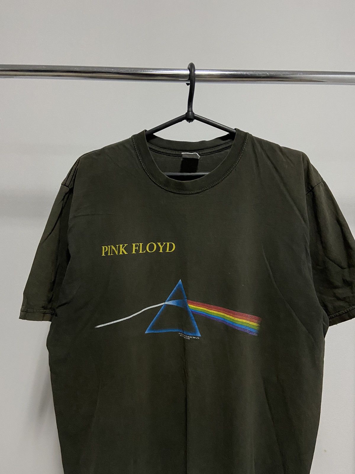 Band Tees × Pink Floyd × Vintage Pink Floyd 1992 big logo t shirt vintage band Size US XL / EU 56 / 4 - 3 Thumbnail