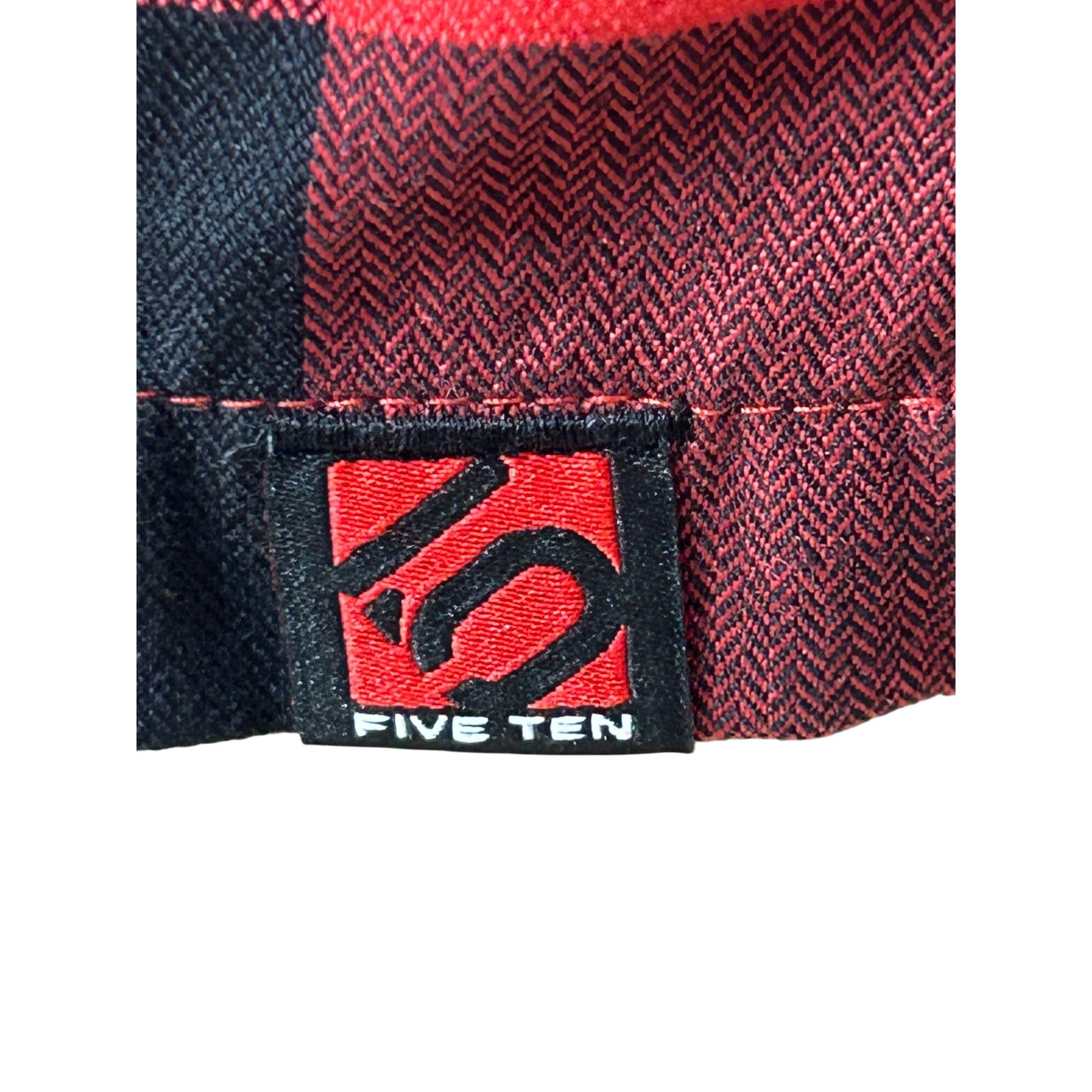 Adidas Adidas Men’s Hiking Flannel Shirt Checkered M Red Maroon Bla Size US M / EU 48-50 / 2 - 7 Thumbnail