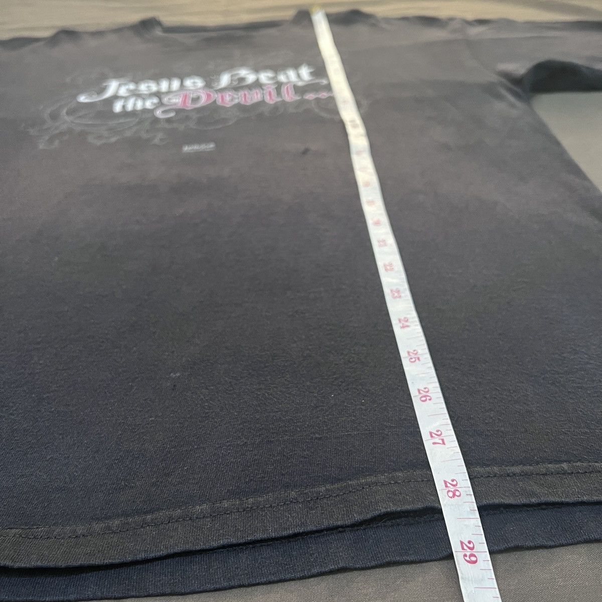 Vintage Vintage Y2K Jesus beat the devil God Lord Bible Tee XL Faded Size US XL / EU 56 / 4 - 9 Thumbnail
