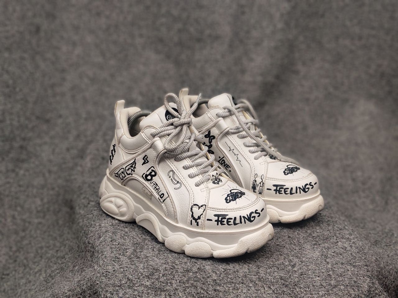 Buffalo London Buffalo Superge Cld Corin Oversized Paint Logo Sneakers Size US 6.5 / IT 36.5 - 6 Thumbnail
