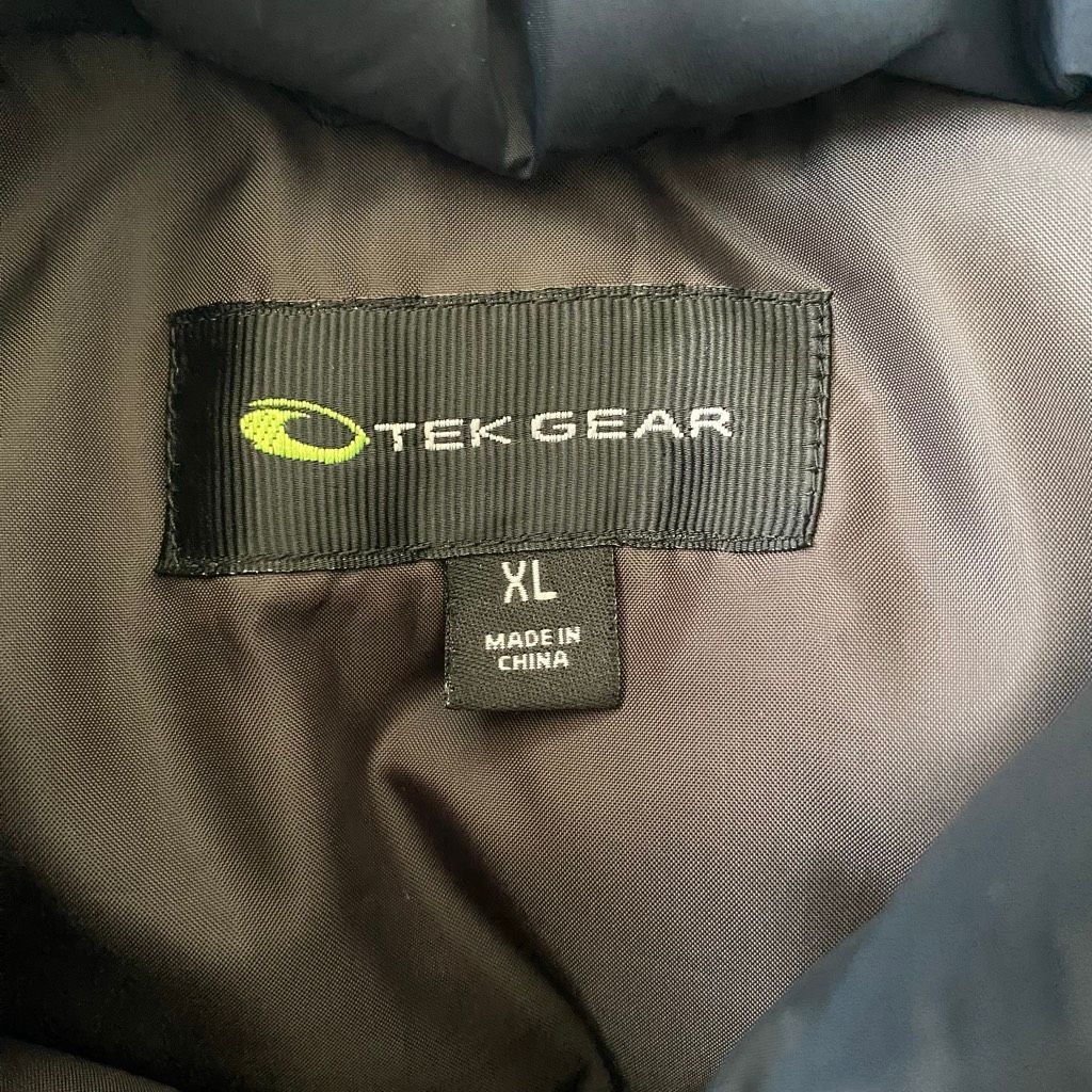 Tek Gear Tek Gear men XL full zip outerwear puffer vest black Size US XL / EU 56 / 4 - 7 Thumbnail