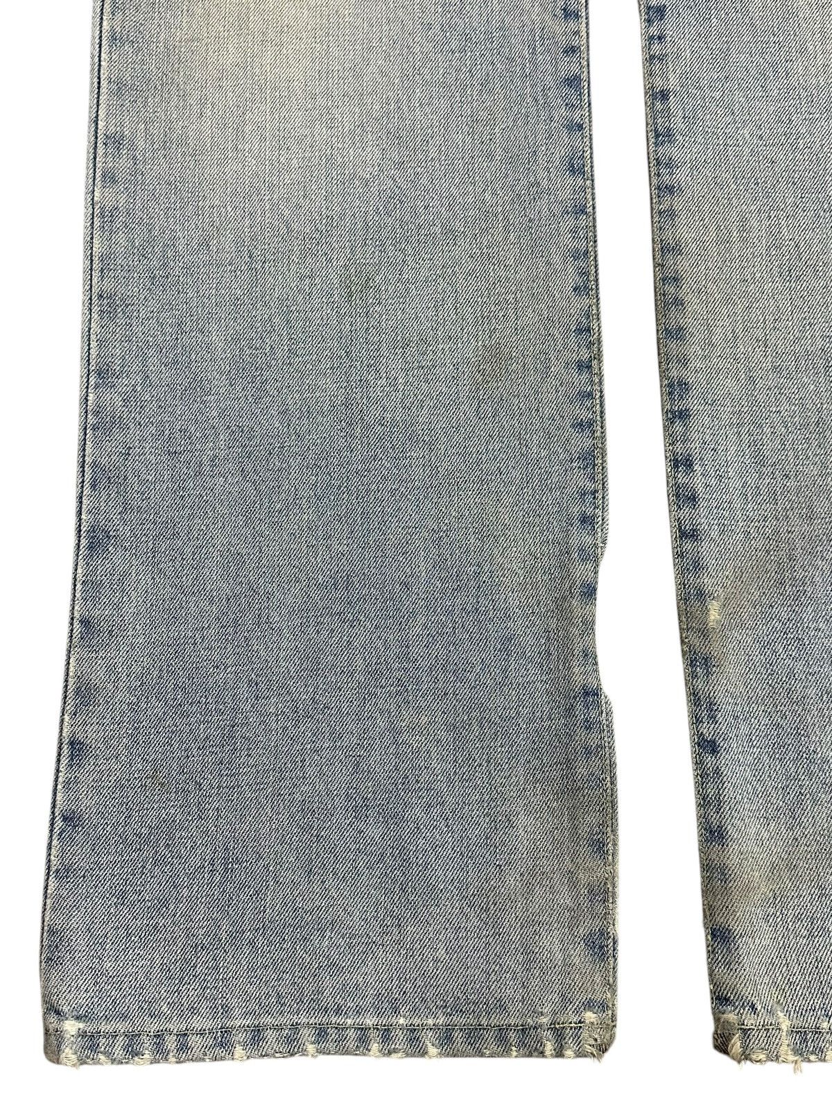 Calvin Klein Vintage Calvin Klein Faded Wash Style Distressed Loose Jeans Size US 32 / EU 48 - 7 Thumbnail