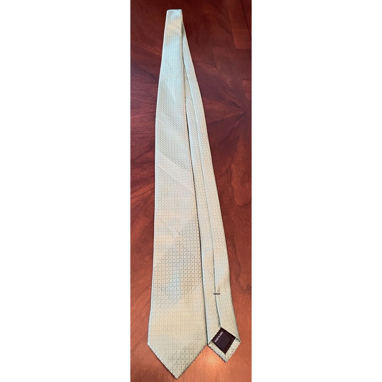 Van Heusen Van Heusen Green 100% Polyester Men’s Neck Tie Made In China Size ONE SIZE - 3 Thumbnail