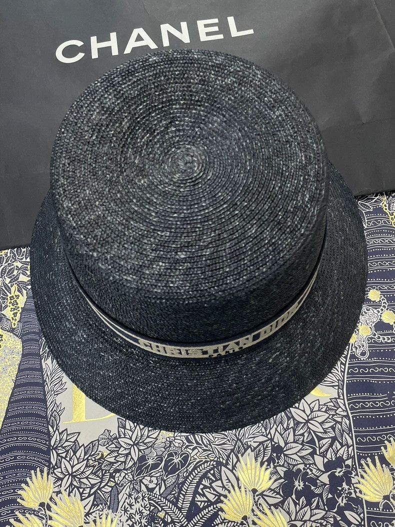 Dior Dior Blue Embroidered Straw Bucket Hat - dmc Size ONE SIZE - 1 Thumbnail