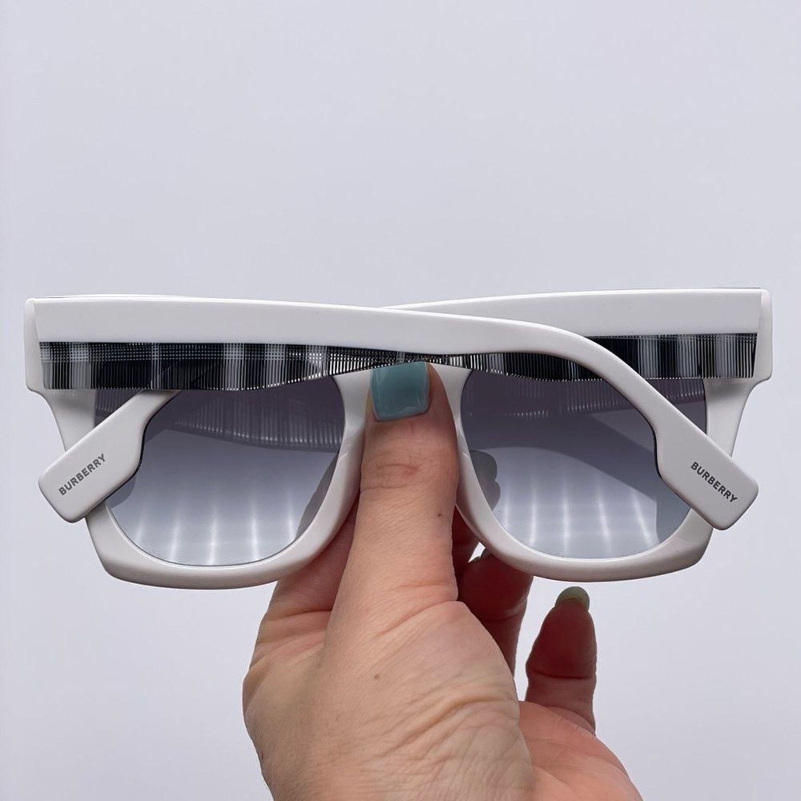 Burberry NEW BURBERRY BE4364 Kitty 39958G White/Gray Gradient Woman Size ONE SIZE - 8 Thumbnail