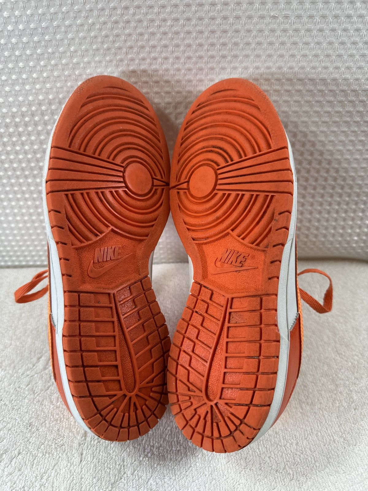 Nike Nike Mens Dunk Low Retro Syracuse Shoes Size US 7 / EU 40 - 7 Thumbnail