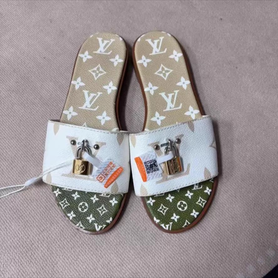 Louis Vuitton LV Monogram brown white colorblocked slippers 38 EU Size US 7.5 / IT 37.5 - 1 Thumbnail