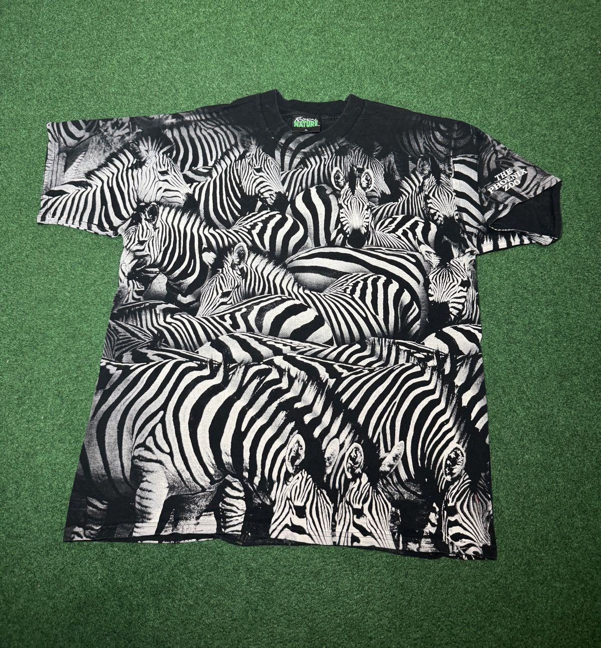Vintage Vtg 90s All Over Print Zebra Safarai XL Phoenix Zoo T Shirt Size US XL / EU 56 / 4 - 1 Thumbnail