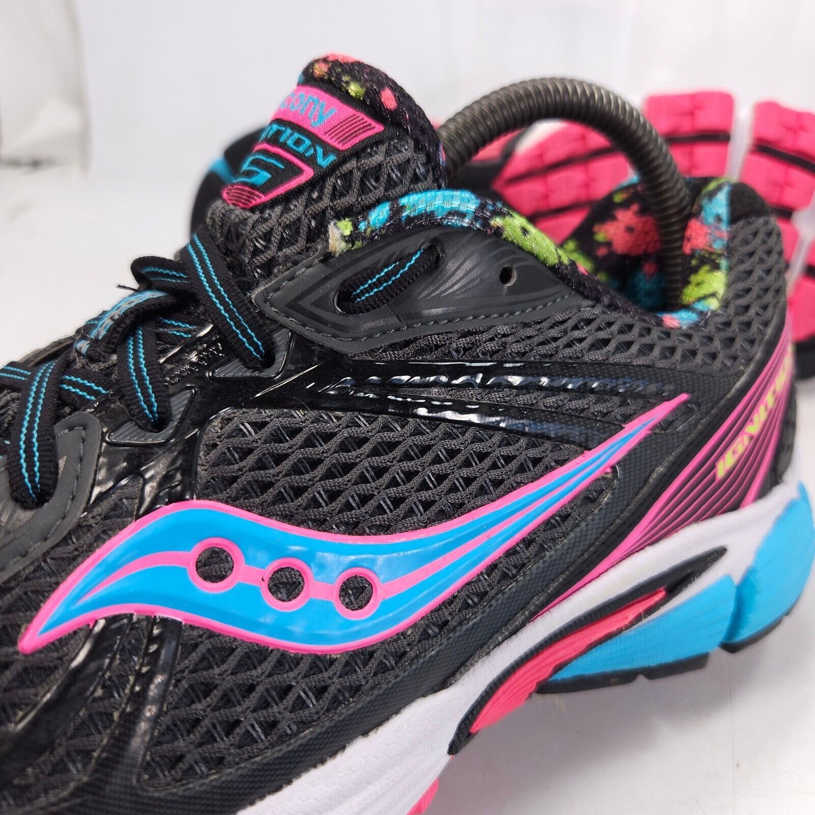 Saucony Saucony Ignition 5 Shoe Womens Size 8.5 S15202-16 Black Blue Size US 8.5 / IT 38.5 - 8 Thumbnail