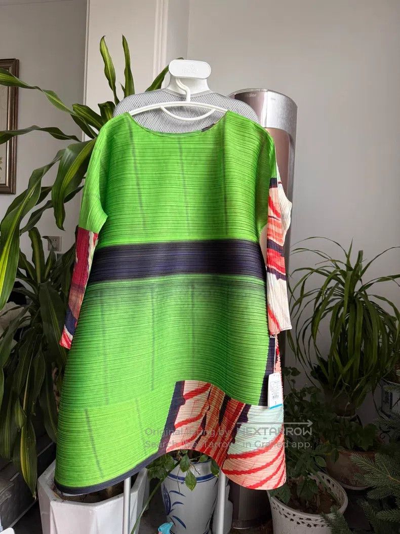 Issey Miyake Issey Miyake Spring Top Size L / US 10 / IT 46 - 1 Thumbnail