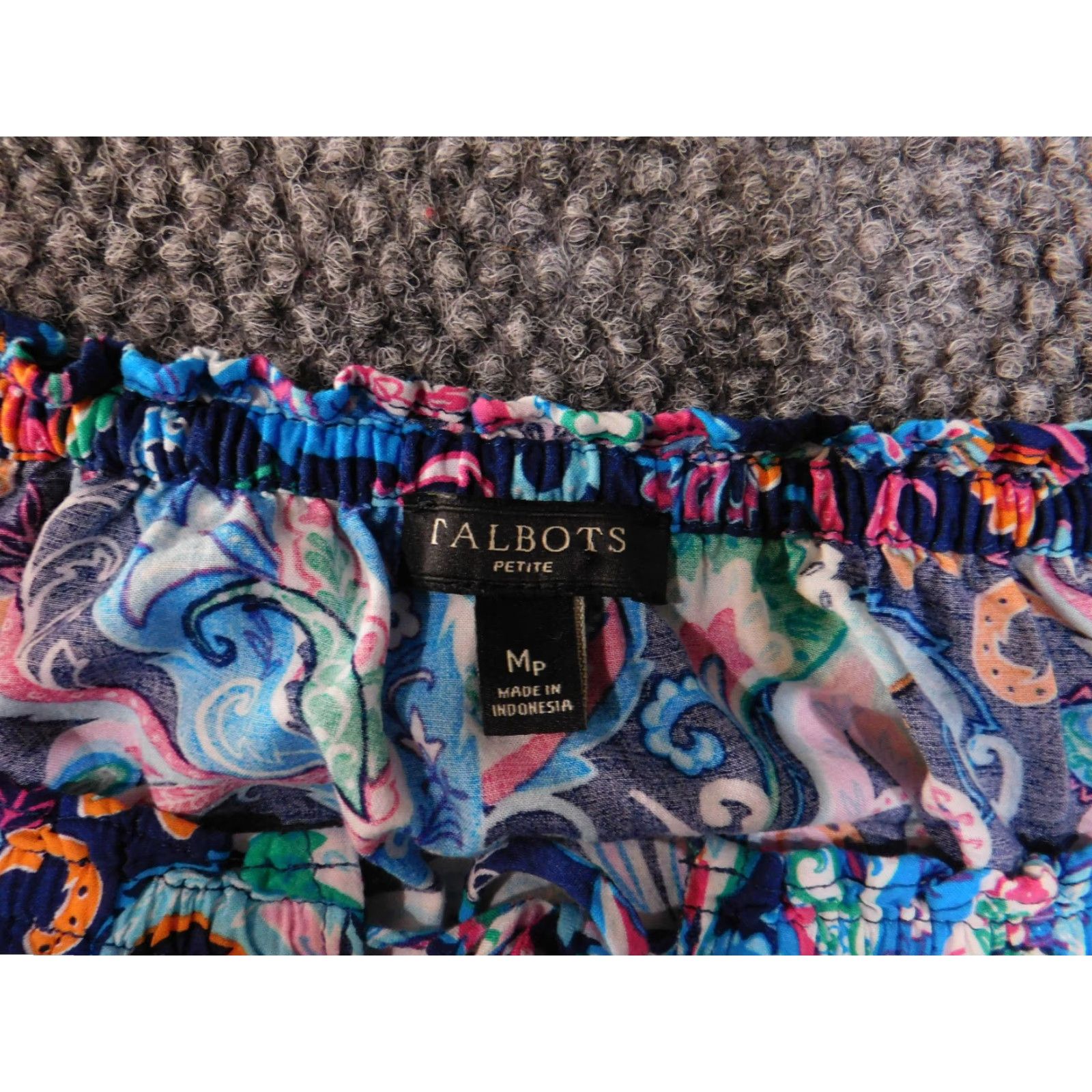 Talbots Talbots Blouse Womens Petite PM Multicolor Paisley 3/4 Sleeve Rayon Top Crew Neck Casual Ladies Regular Blue Links: None Size M / US 6-8 / IT 42-44 - 4 Thumbnail