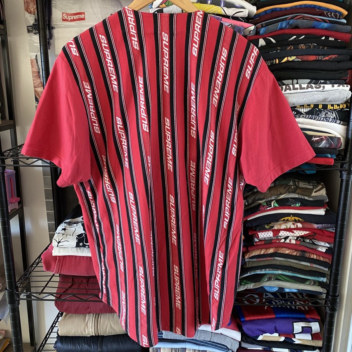 Supreme Supreme Jacquard Logo Baseball Jersey Red 2019 Size US M / EU 48-50 / 2 - 5 Thumbnail
