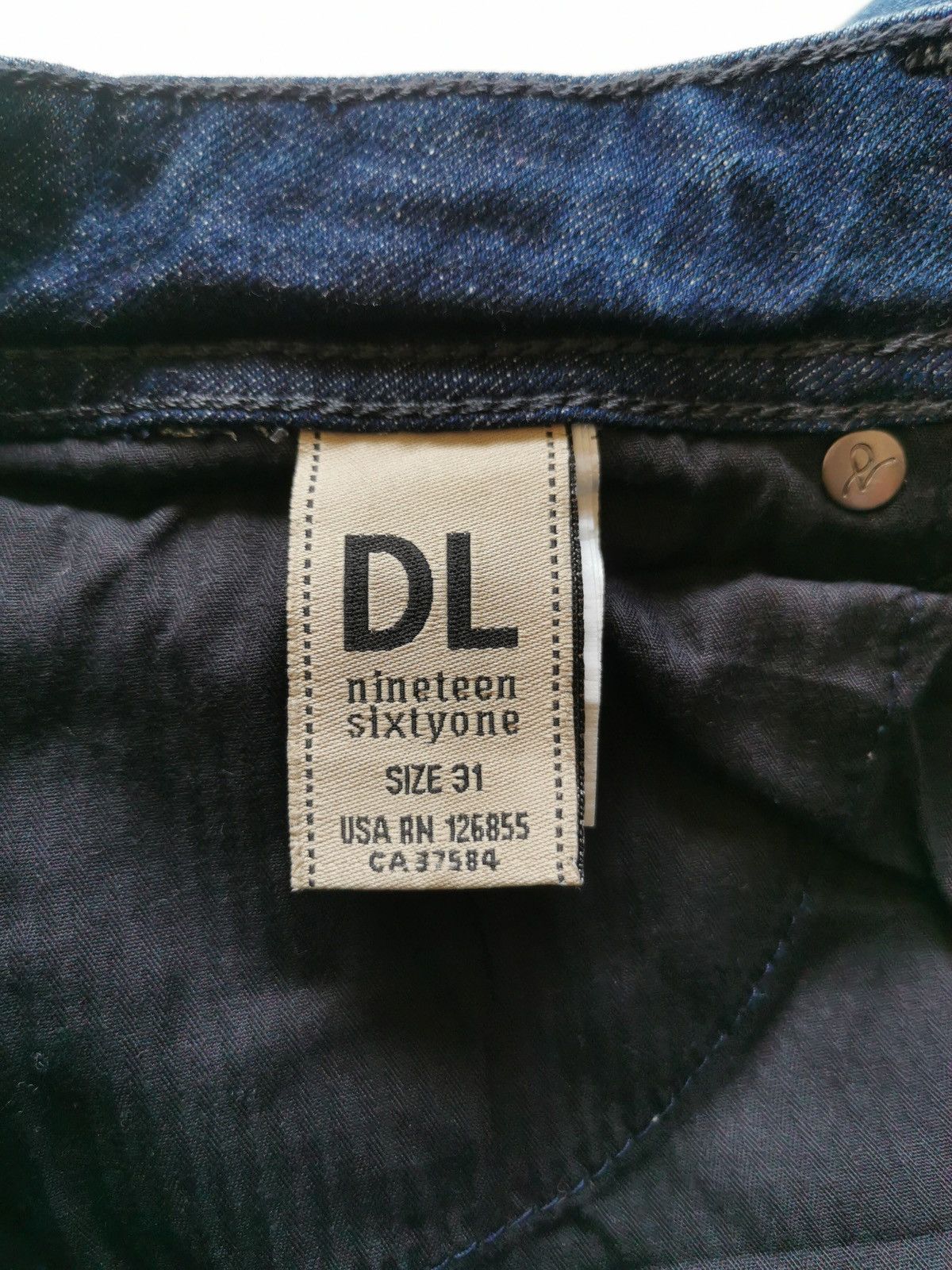 DL1961 DL1961 Joy High Rise Flare Bootcut Revolt Distressed Jeans Size 32" / US 10 / IT 46 - 10 Thumbnail