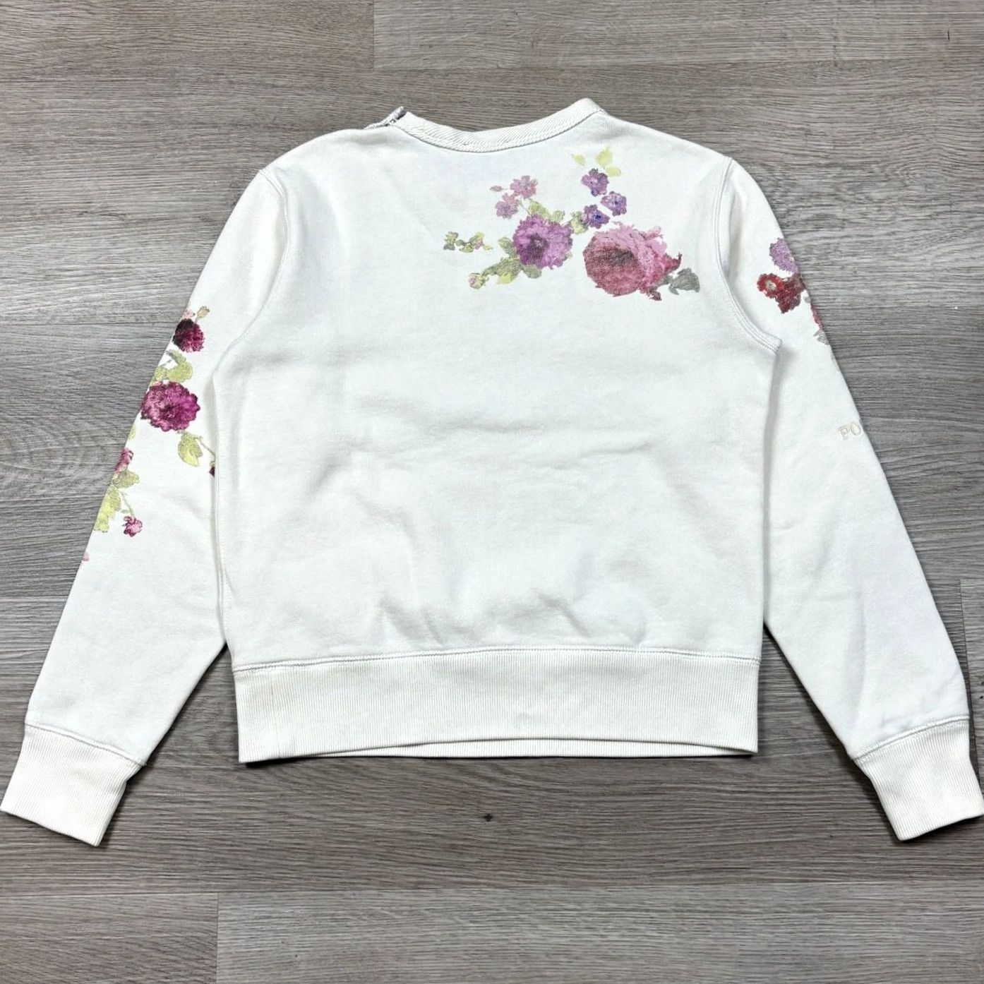 Polo Ralph Lauren Polo Ralph Lauren Sweatshirt Floral Print Crewneck Women’s XS White Crewneck Sweatshirt Women’s XS Floral Print Polo Ralph Lauren PullOver Sweatshirt Size XS / US 0-2 / IT 36-38 - 3 Thumbnail