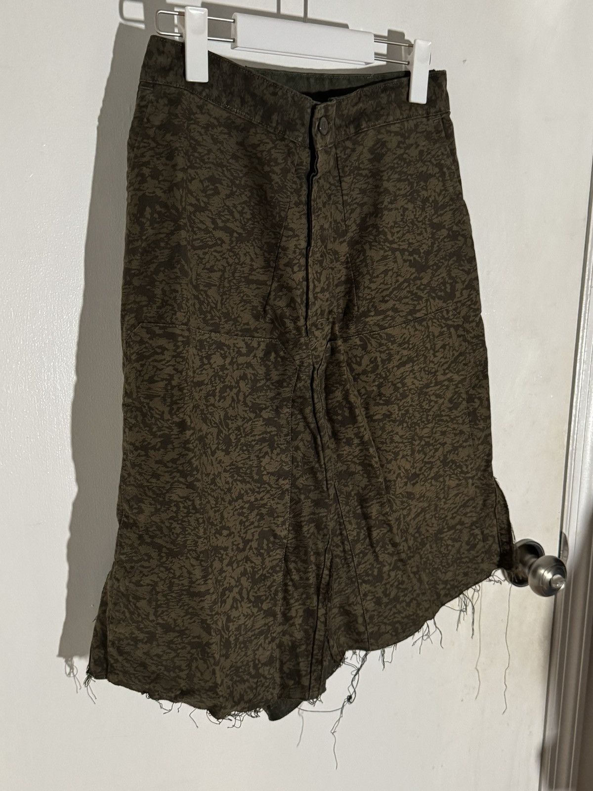 Prototypes Prototypes Upcycled Camo Skirt Size US 29 - 2 Thumbnail