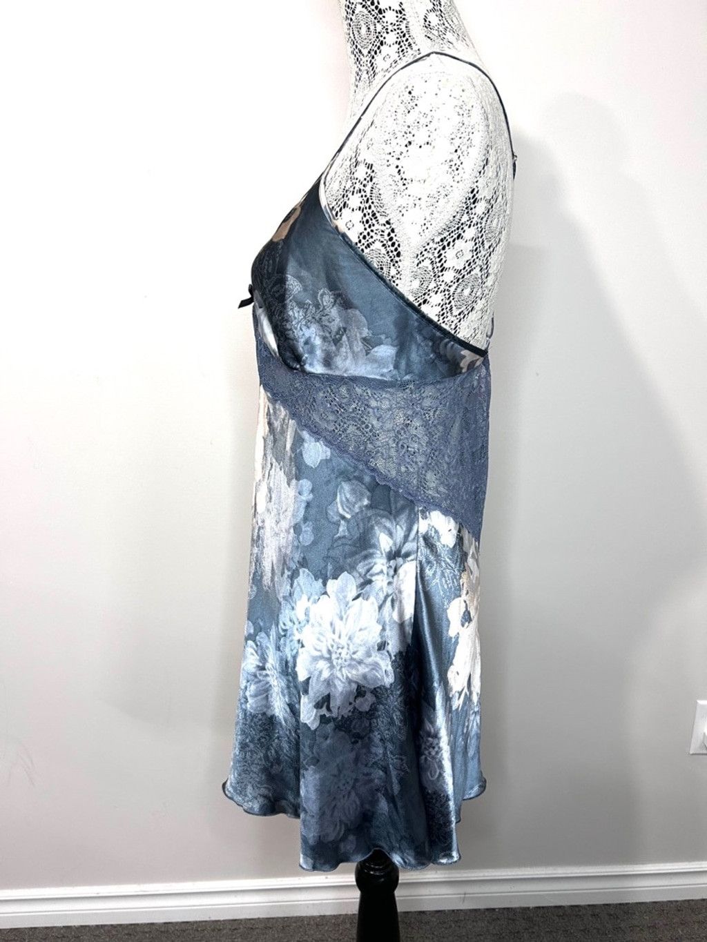 la Vie en Rose Women's La Vie en Rose Nightdress M Gray Beige Size M / US 6-8 / IT 42-44 - 5 Thumbnail