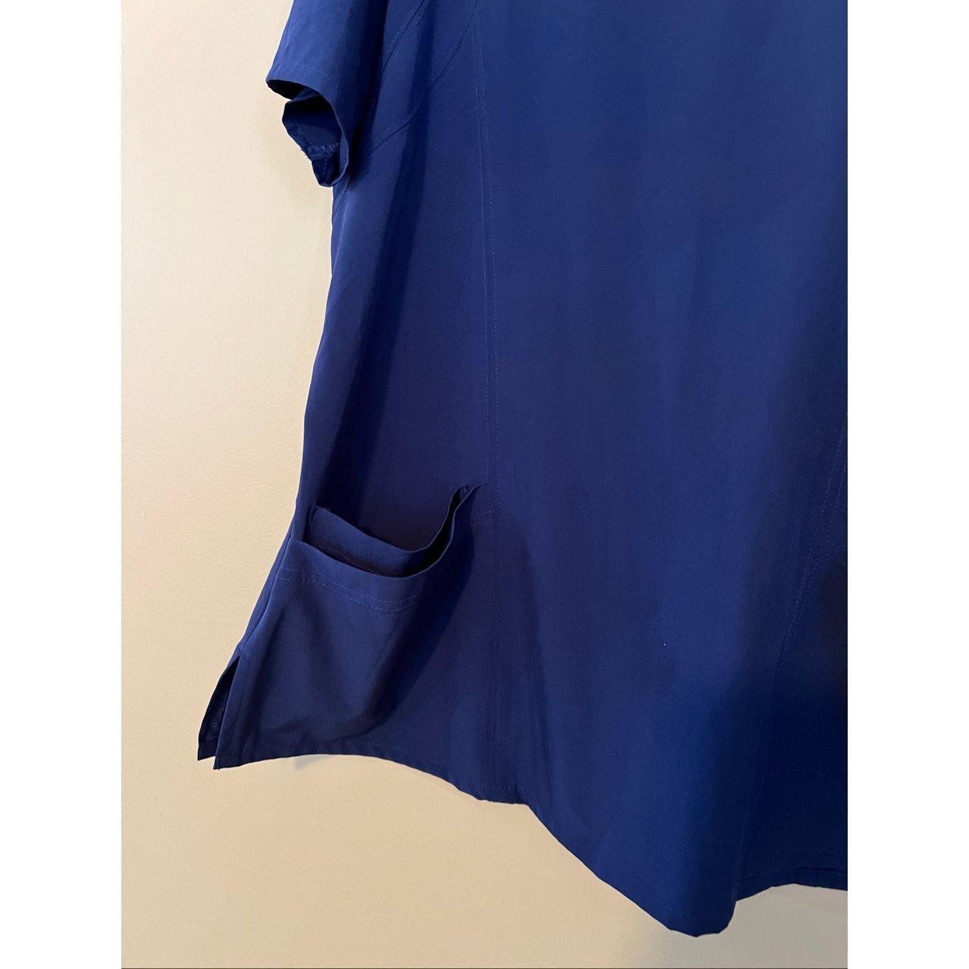 Other Barco One Blue Scrub Top Woman’s Size XL FLAWED-MARKS Size XL / US 12-14 / IT 48-50 - 3 Thumbnail