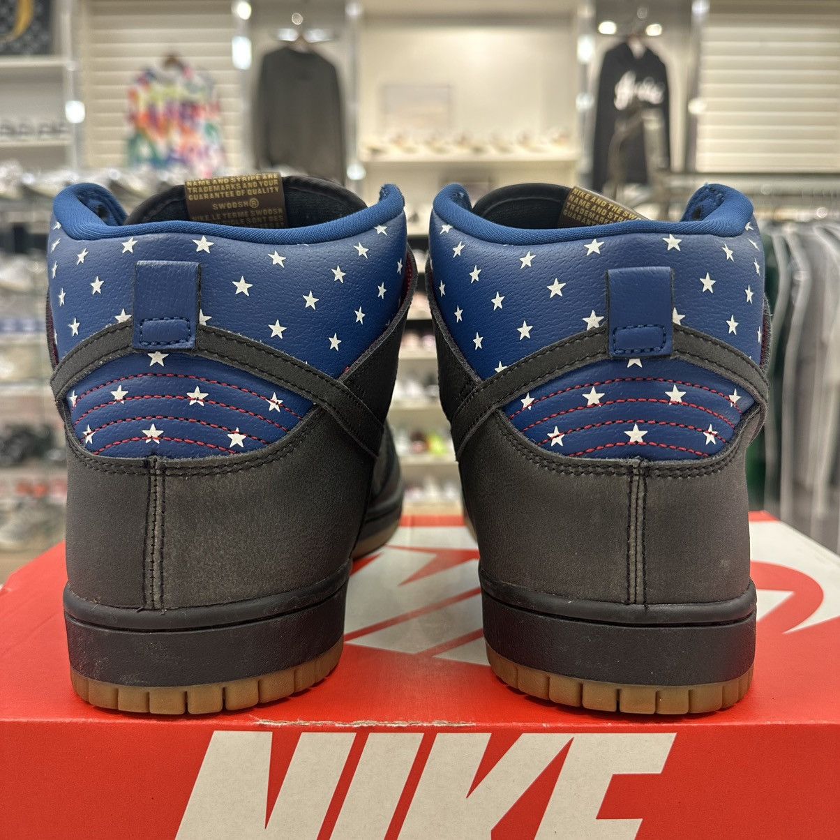 Nike Size 10.5 - Nike Dunk Premium SB High Stars Size US 10.5 / EU 43-44 - 4 Thumbnail
