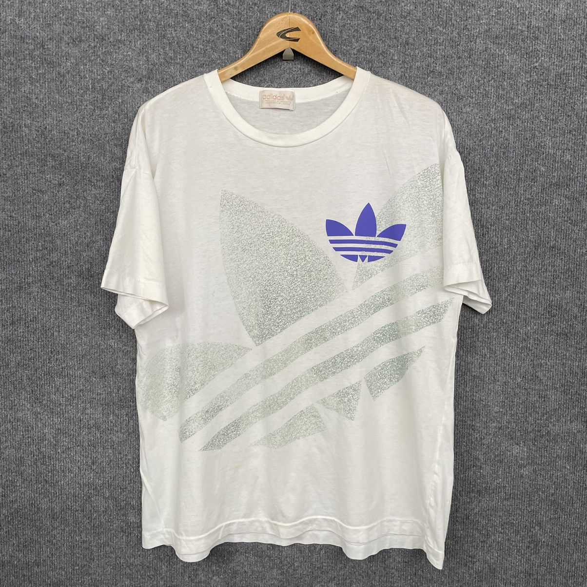 Adidas × Vintage Vintage 1990s Adidas AOP All Single Stitch T Shirt Size US L / EU 52-54 / 3 - 1 Thumbnail
