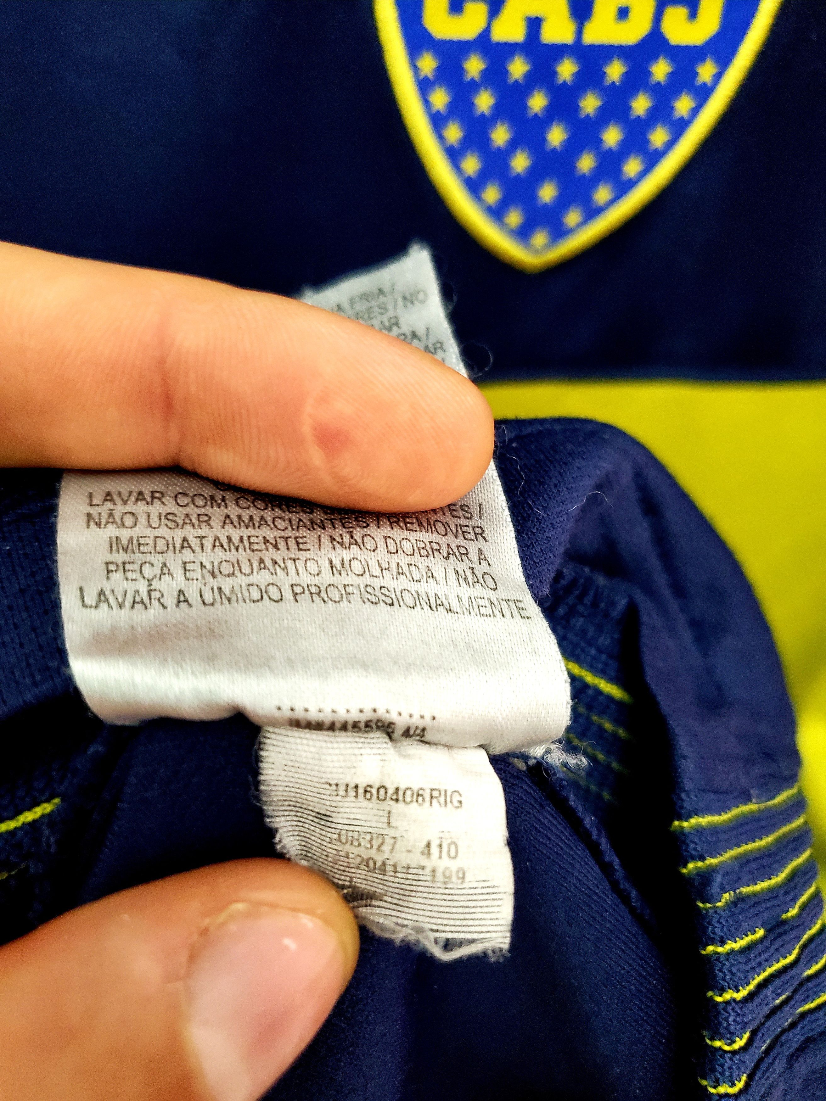 Nike 2017-18 Boca Juniors Home Nike Soccer jersey size L Size US L / EU 52-54 / 3 - 6 Thumbnail